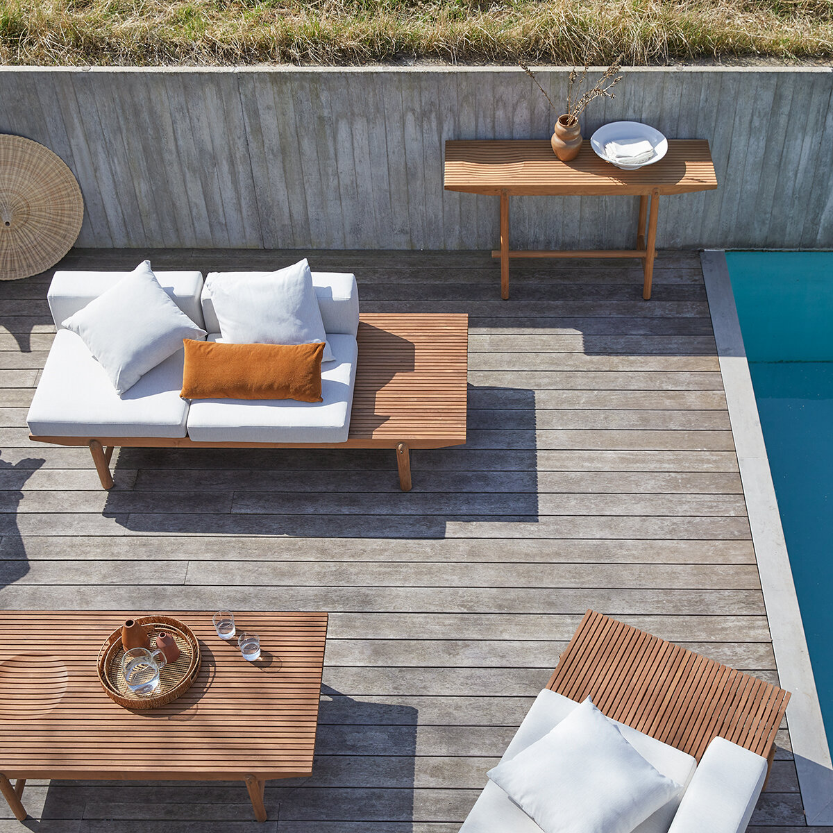 Mobilier jardin : faites durer le plaisir !