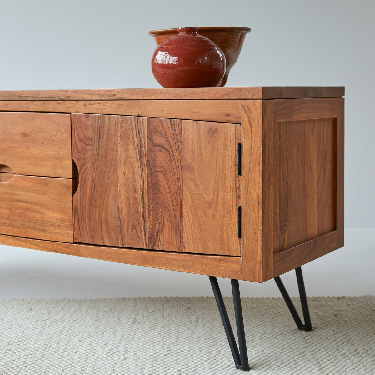 Bonnie - TV-Schrank aus massivem Akazienholz 150 cm Bonnie - TV-Schrank aus massivem Akazienholz 150 cm