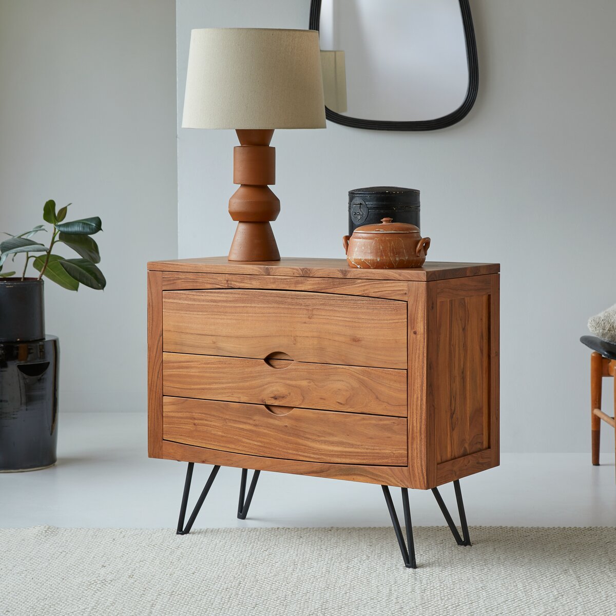 Bonnie - Commode en acacia massif Bonnie - Commode en acacia massif