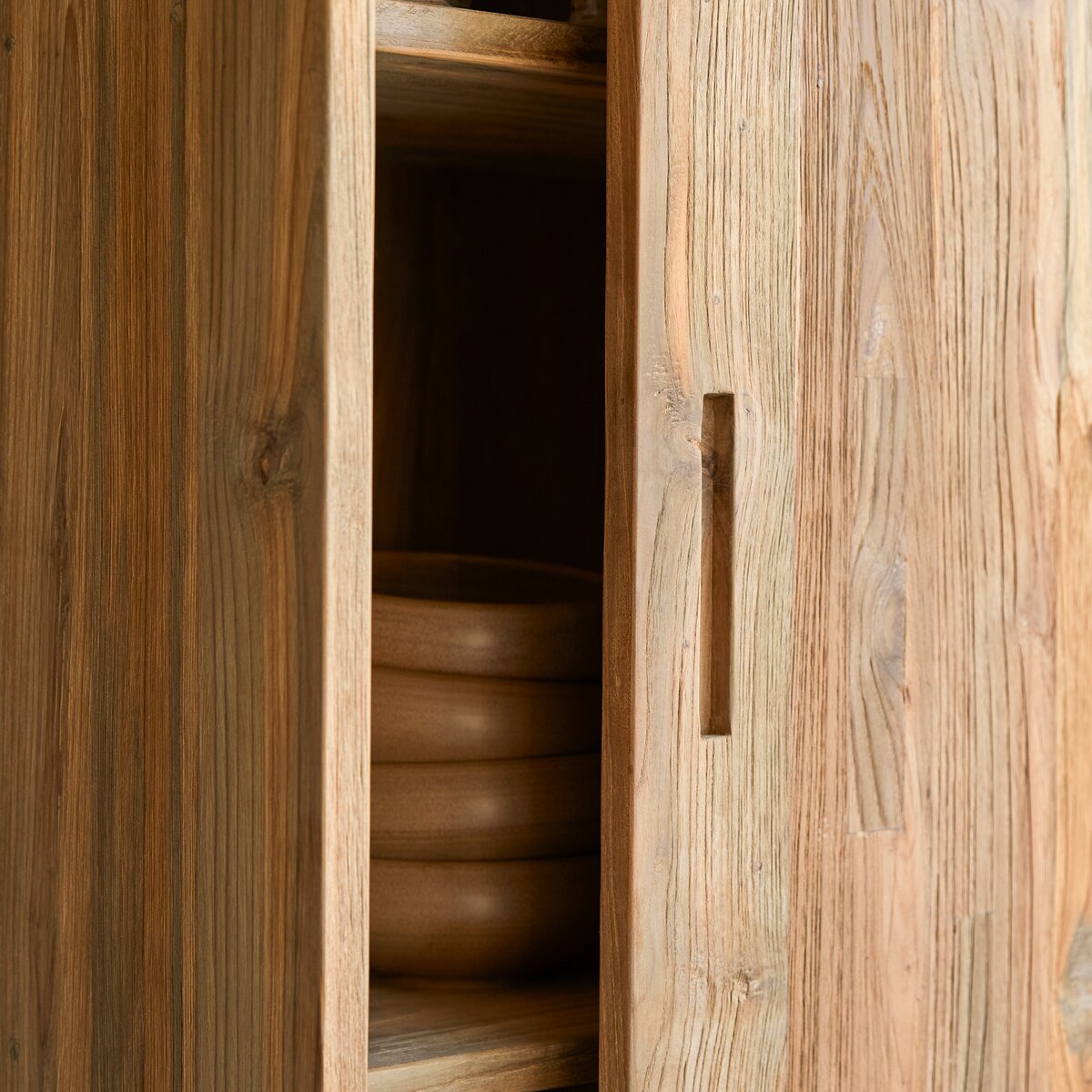 Elias - reclaimed solid teak cabinet - 130 cm Elias - reclaimed solid teak cabinet - 130 cm