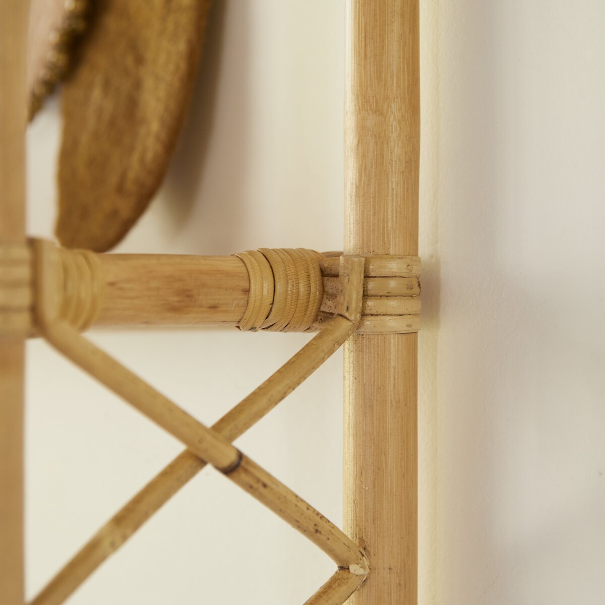 Marius - Kinder-Wandregal aus Rattan Marius - Kinder-Wandregal aus Rattan