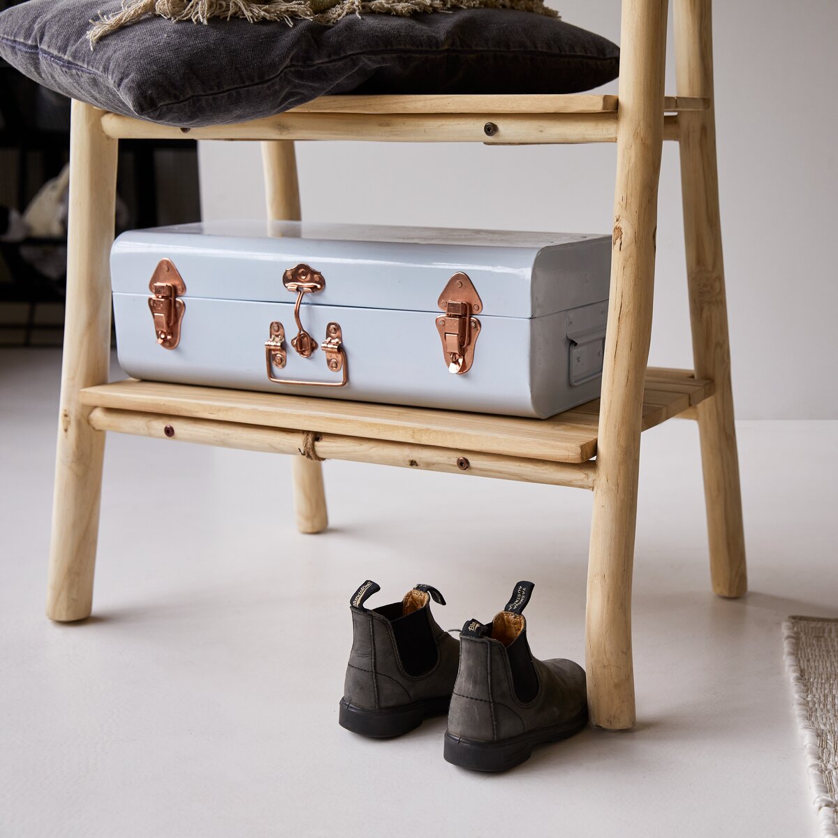 Kilim - Kleiderständer aus Teak massiv für Kinder Kilim - Kleiderständer aus Teak massiv für Kinder