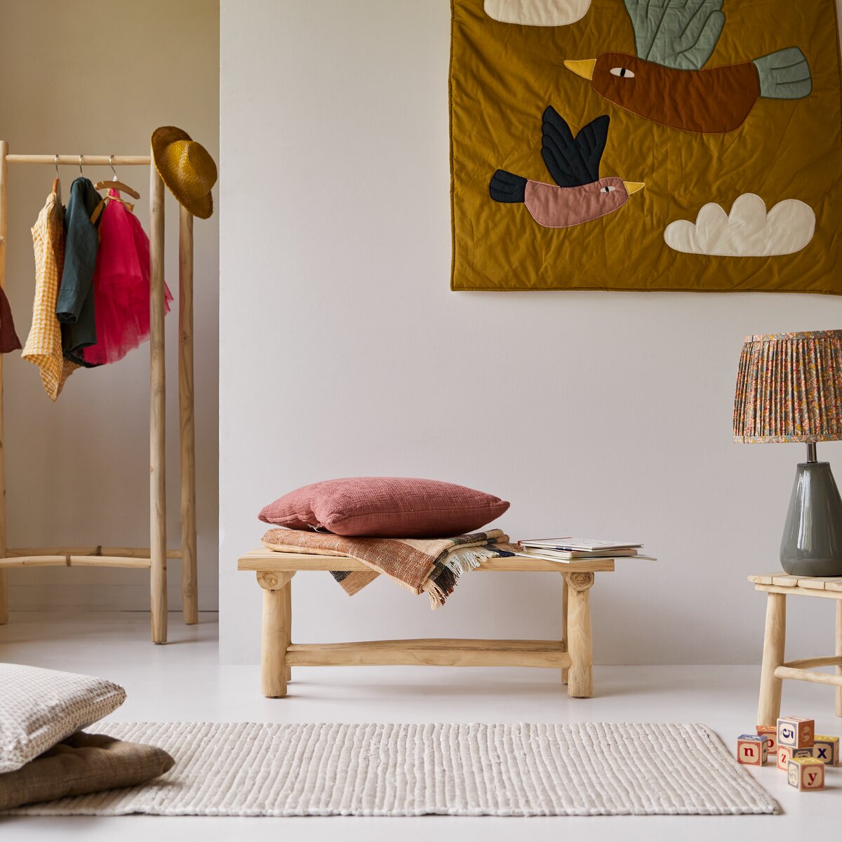 Kilim - Banc déco enfant en teck massif Kilim - Banc déco enfant en teck massif