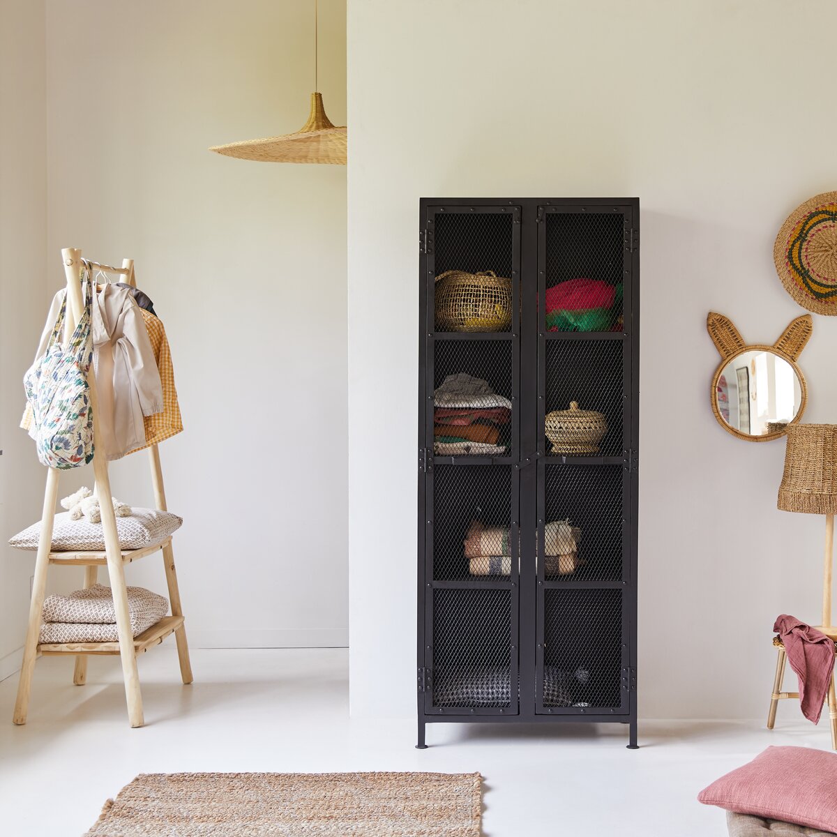 Cléo - Armoire grillagée enfant en métal Cléo - Armoire grillagée enfant en métal
