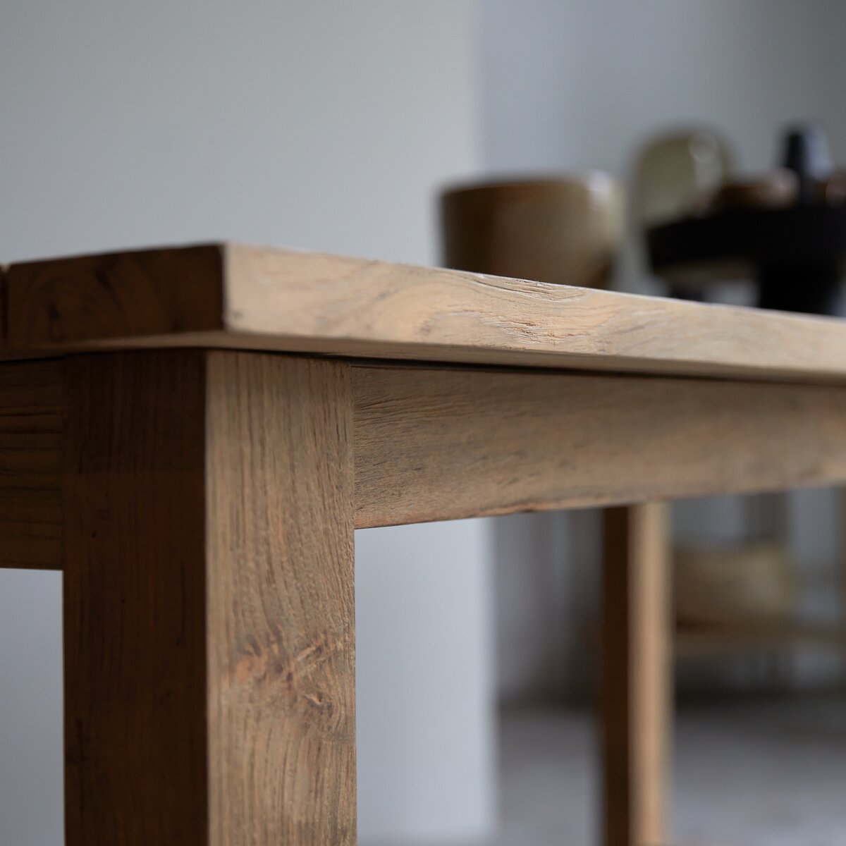 Teresa - Esstisch aus massivem Recycling-Teak 6-8 Personen Teresa - Esstisch aus massivem Recycling-Teak 6-8 Personen