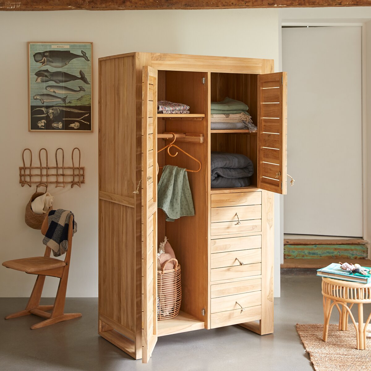 Armoire de chambre enfant, avec 2 portes, penderie et rangements