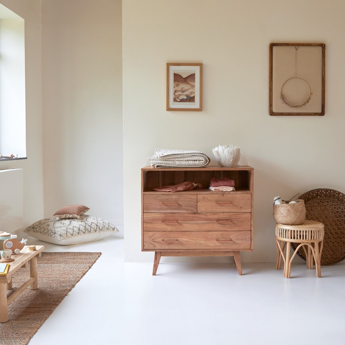 Coffre enfant en teck 80 cm - Meuble rangement chambre - Tikamoon