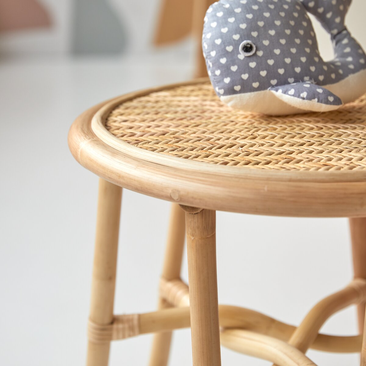 Table de chevet enfant en rotin