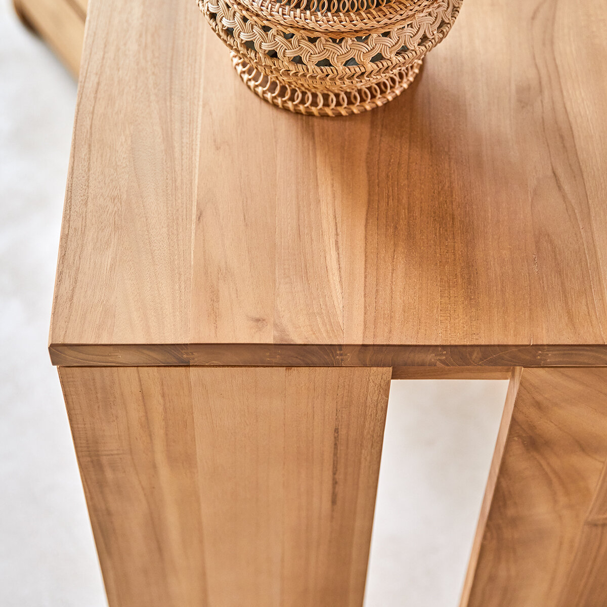 Eden - Kinderschreibtisch aus Teak massiv Eden - Kinderschreibtisch aus Teak massiv