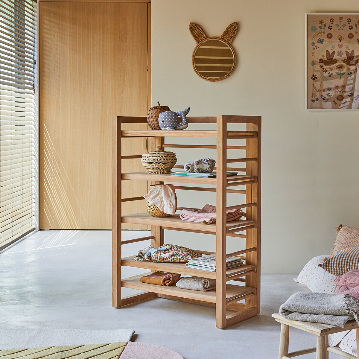 Librería infantil de teca de 180 cm - Almacenamiento para el dormitorio -  Tikamoon