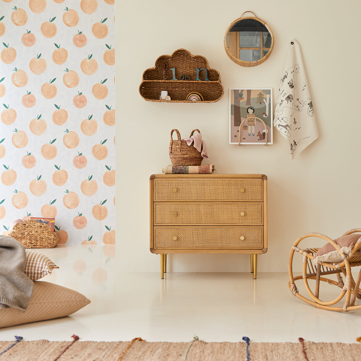 Come - Commode enfant en chêne massif et cannage Come - Commode enfant en chêne massif et cannage