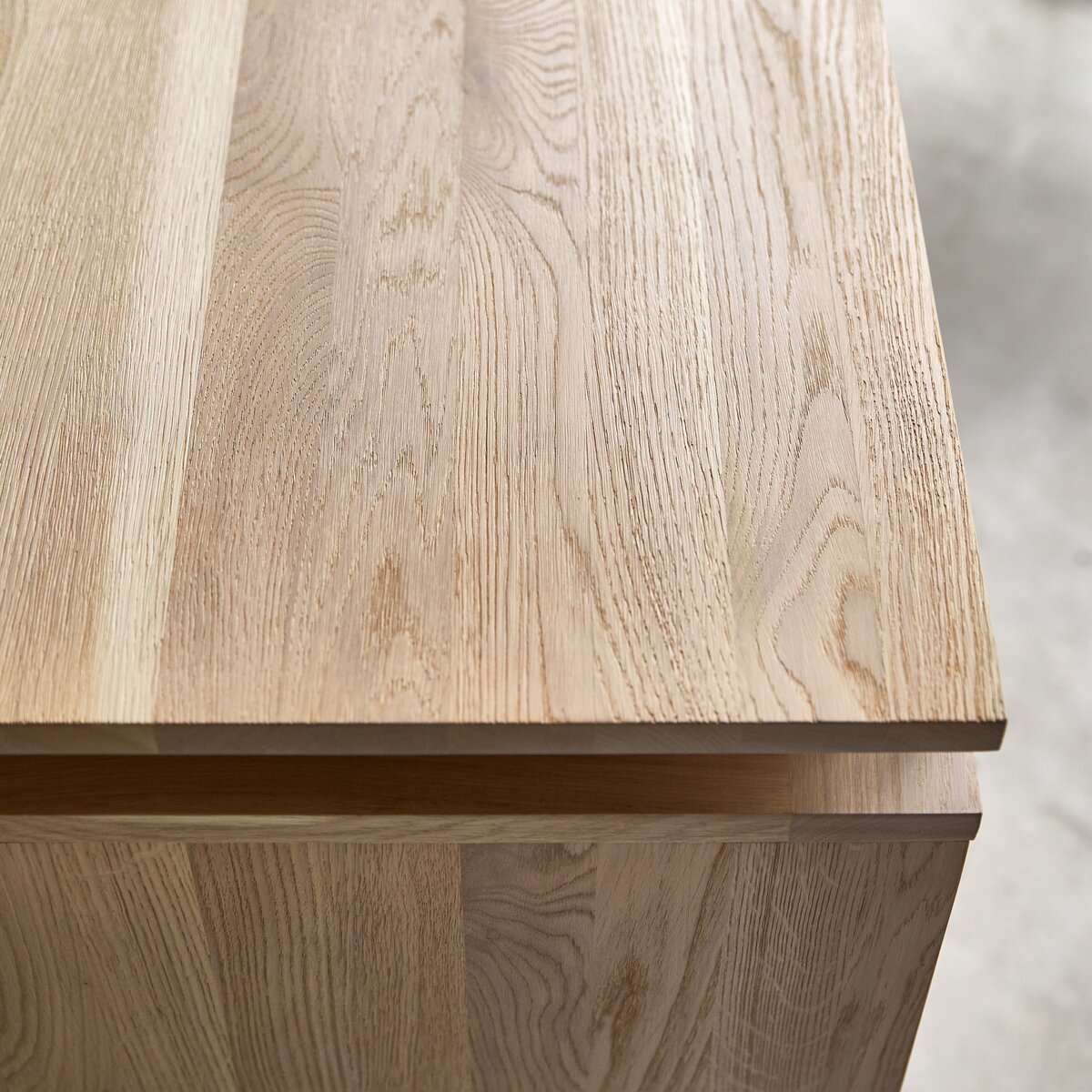 Bodi - Buffet en chêne massif 120 cm Bodi - Buffet en chêne massif 120 cm