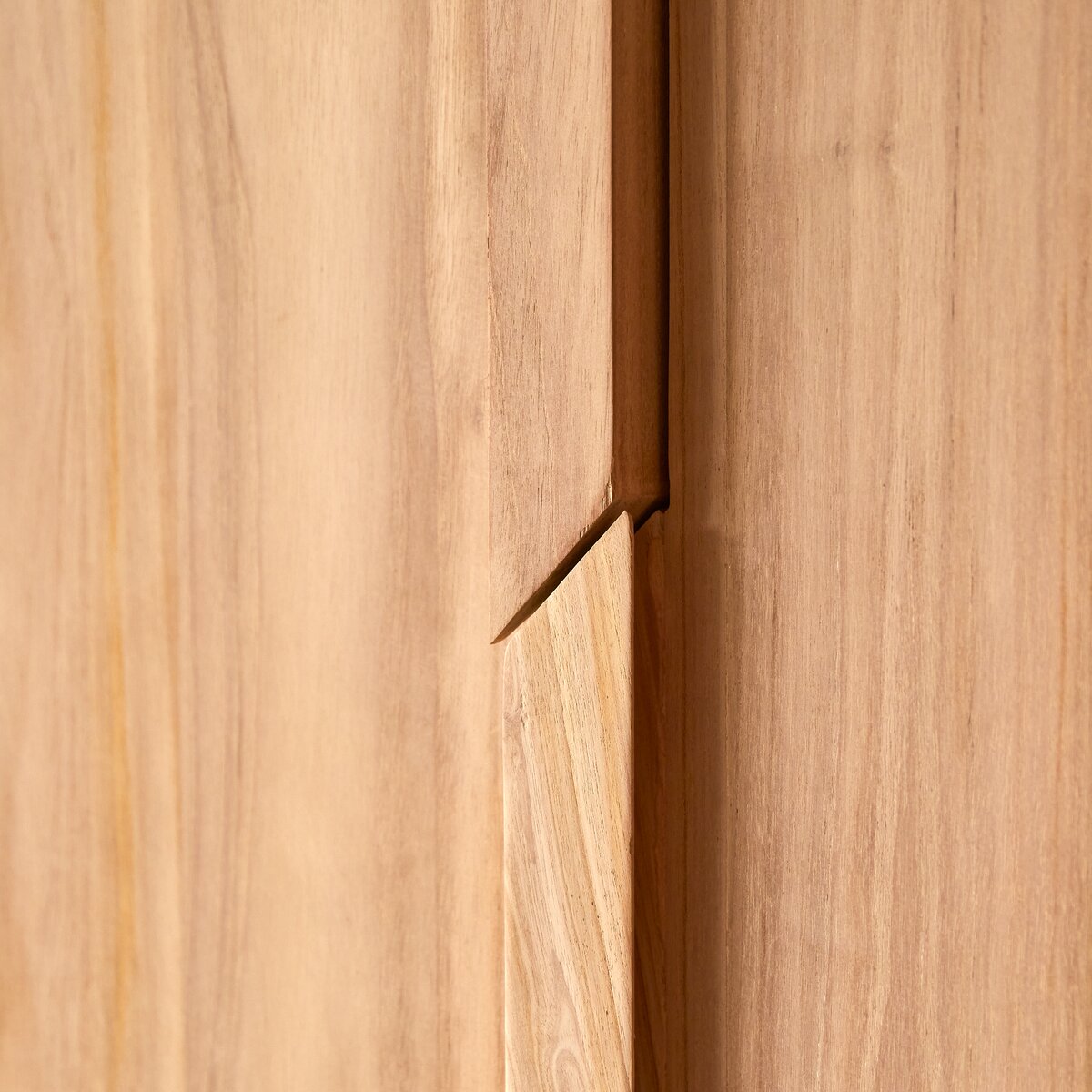 Greta - Armadio per bambini in teak massello Greta - Armadio per bambini in teak massello