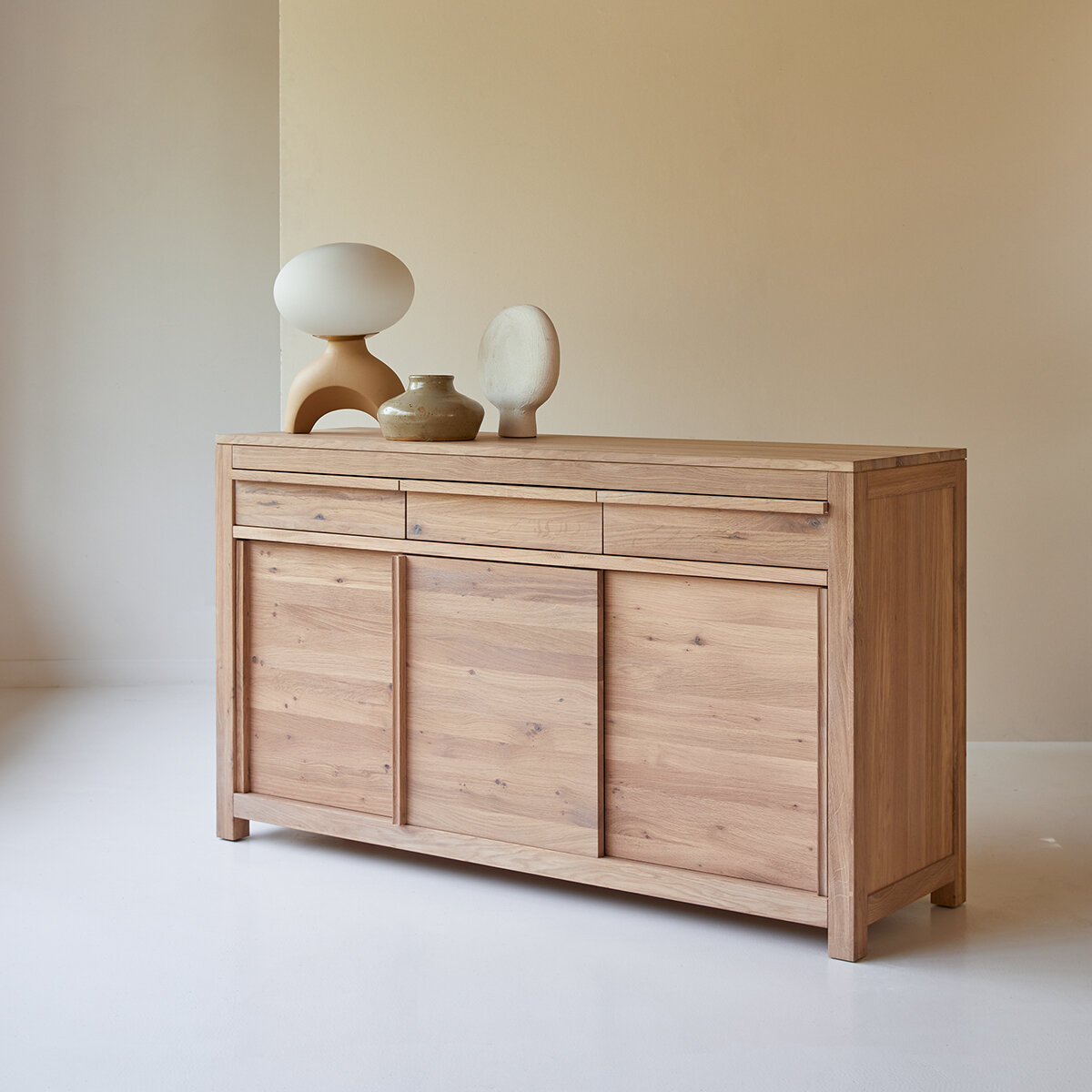 Credenza in quercia massello 150 cm Luce - Mobili portaoggetti per la sala  da pranzo - Tikamoon