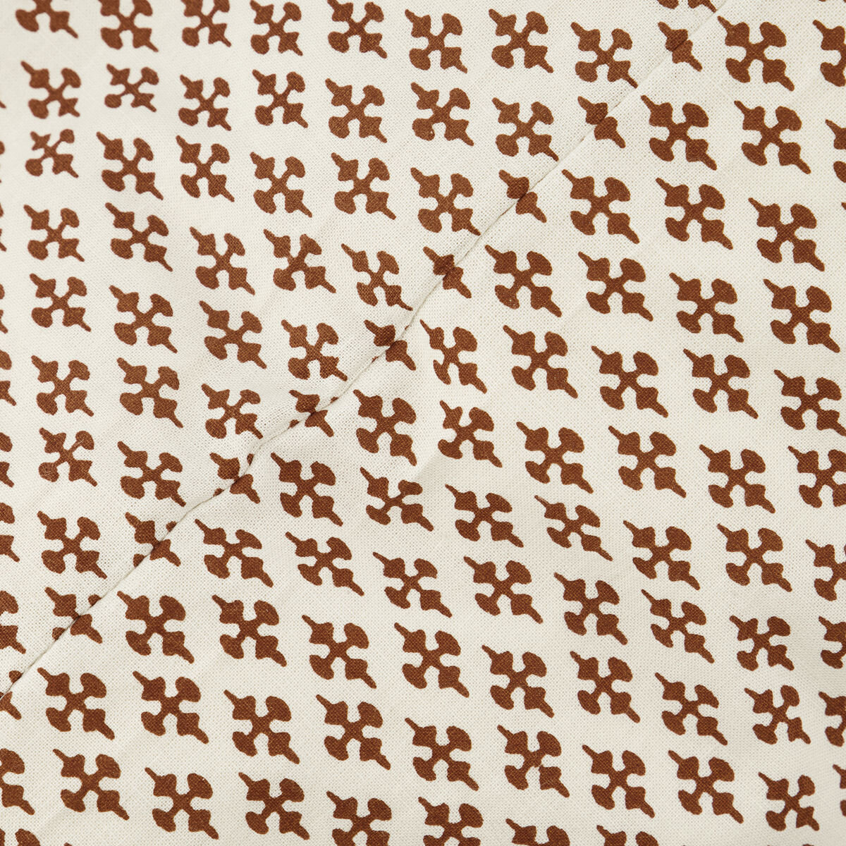 Nero - Housse de coussin en coton 50x50 cm, camel Nero - Housse de coussin en coton 50x50 cm, camel