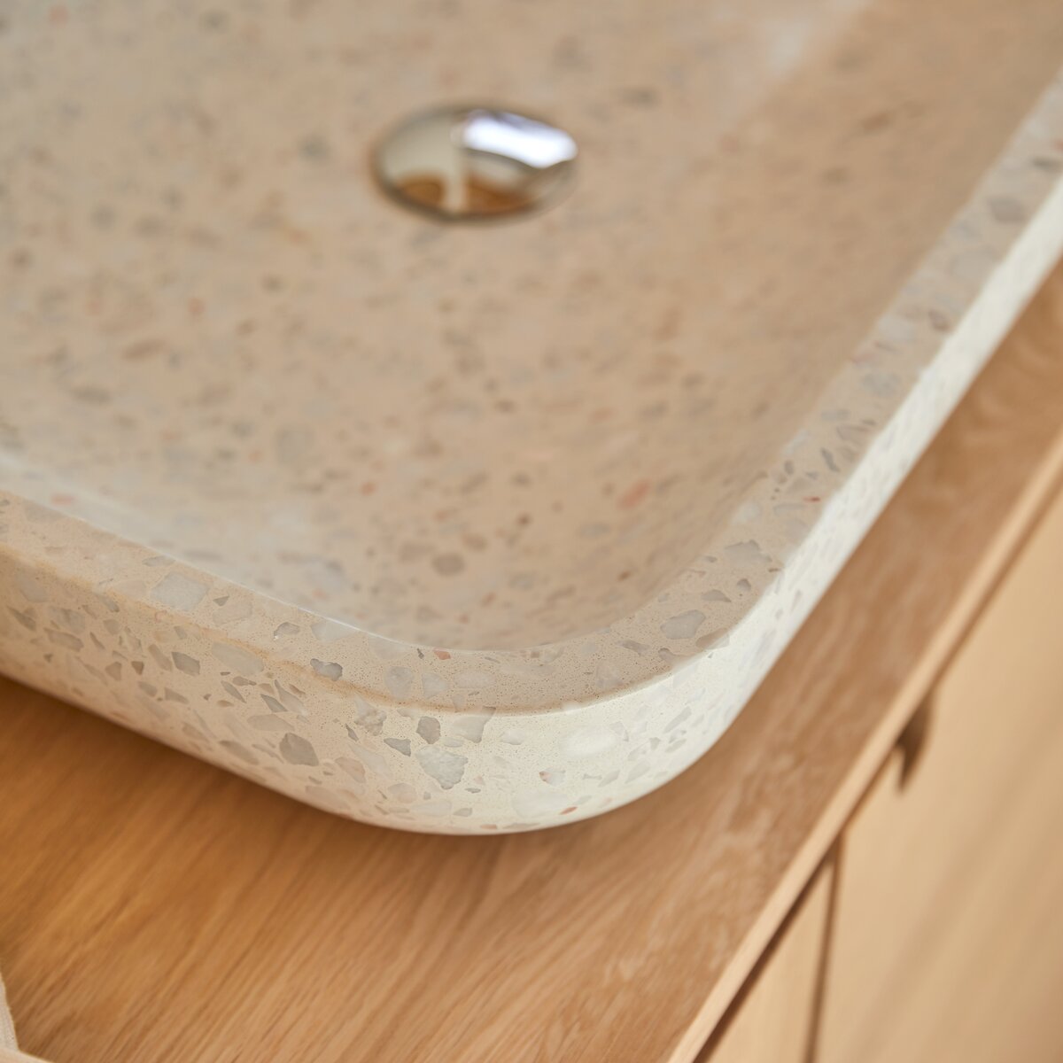 Cilas - Rechteckiges Waschbecken aus Premium-Terrazzo Moon Cilas - Rechteckiges Waschbecken aus Premium-Terrazzo Moon
