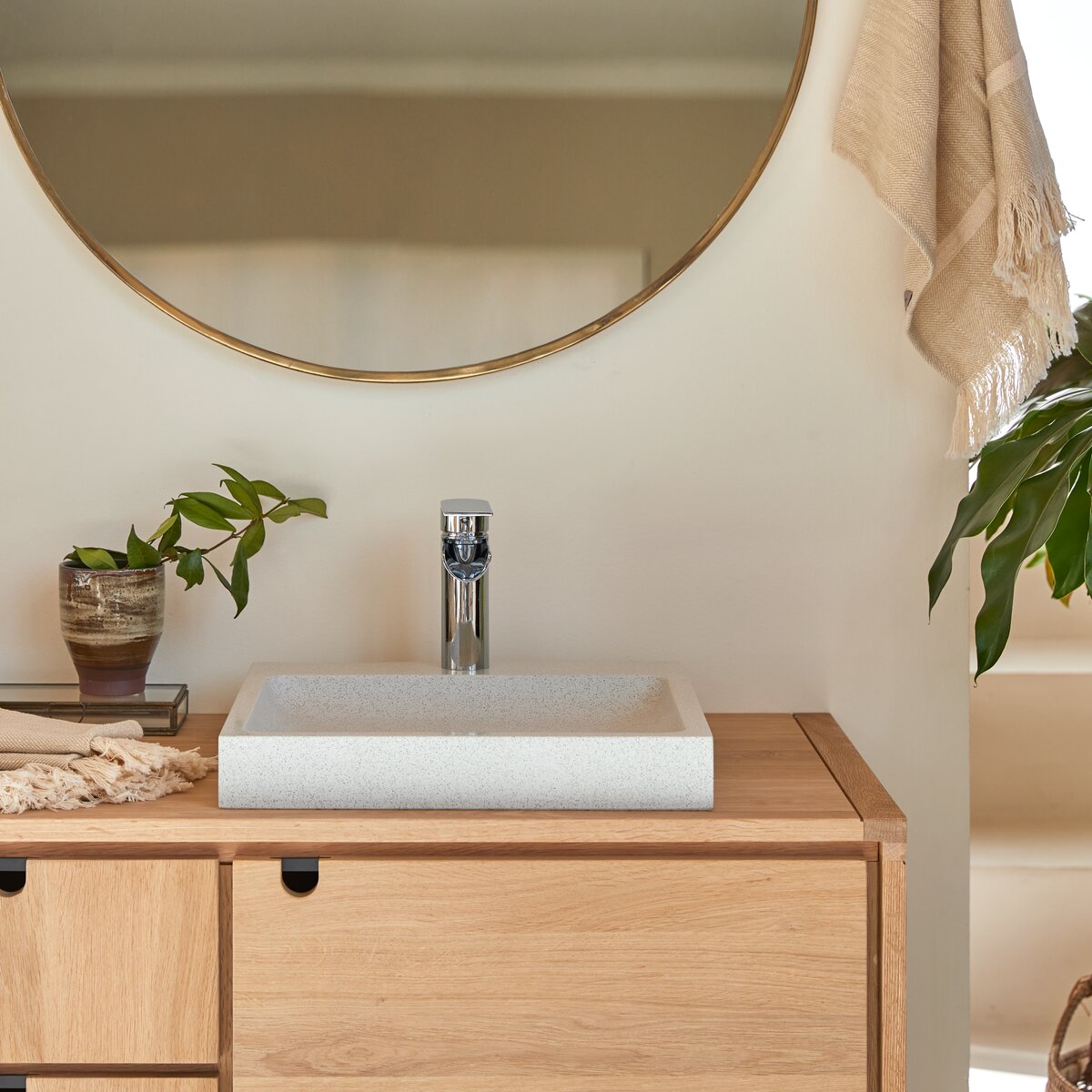 Timon - Lavabo quadrato in battuto di terrazzo premium White Timon - Lavabo quadrato in battuto di terrazzo premium White