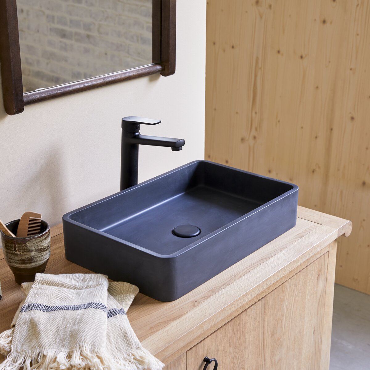 Iris - Lavabo in terrazzo black Iris - Lavabo in terrazzo black