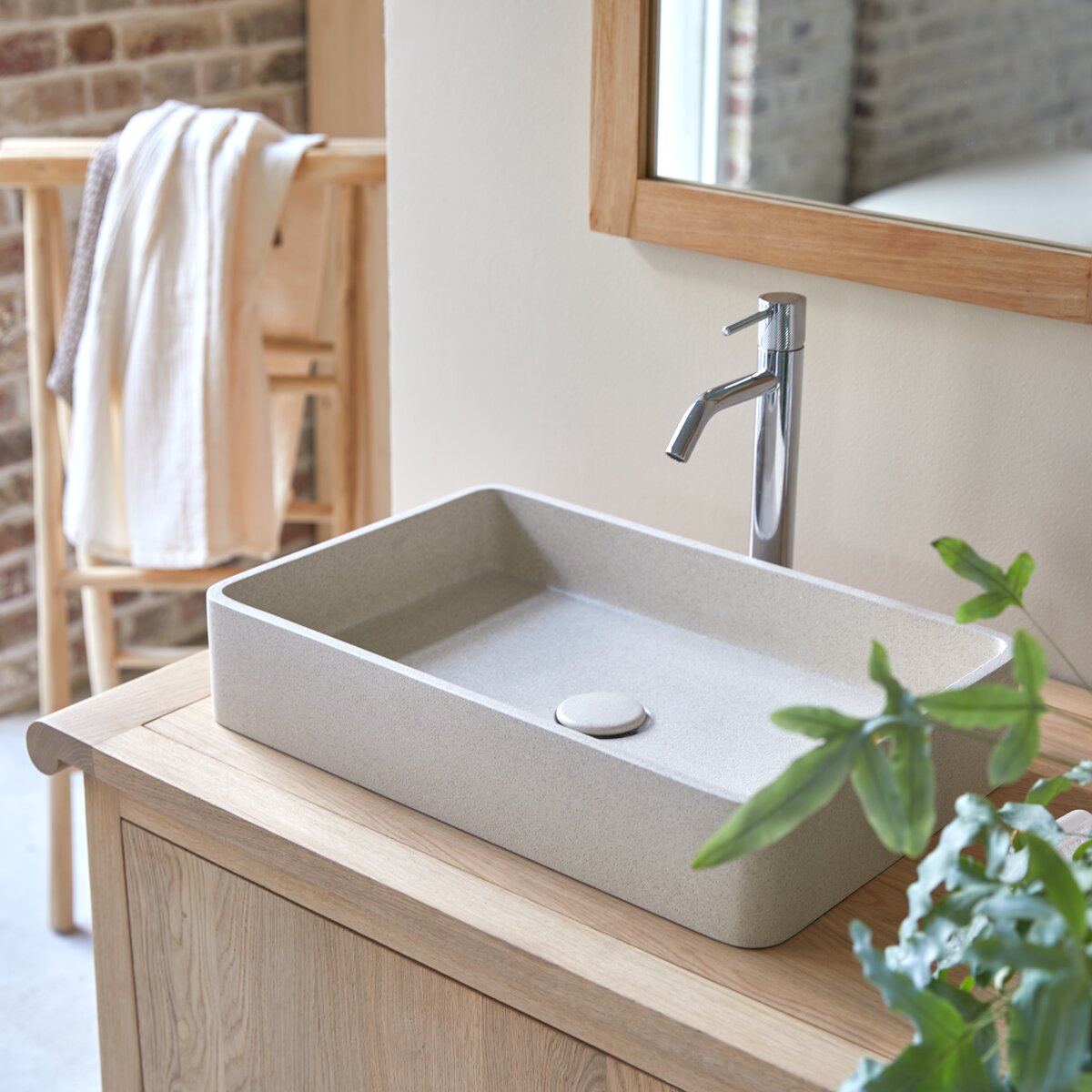 Iris - Lavabo in terrazzo cream Iris - Lavabo in terrazzo cream