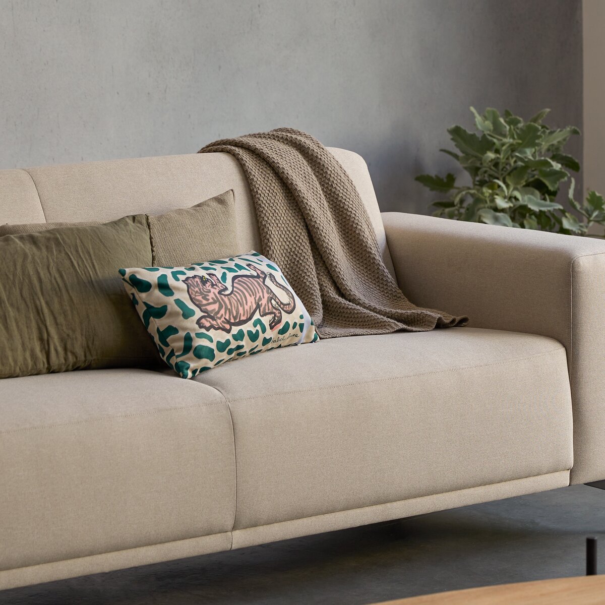 Féline - Coussin français 50x30 cm Féline - Coussin français 50x30 cm