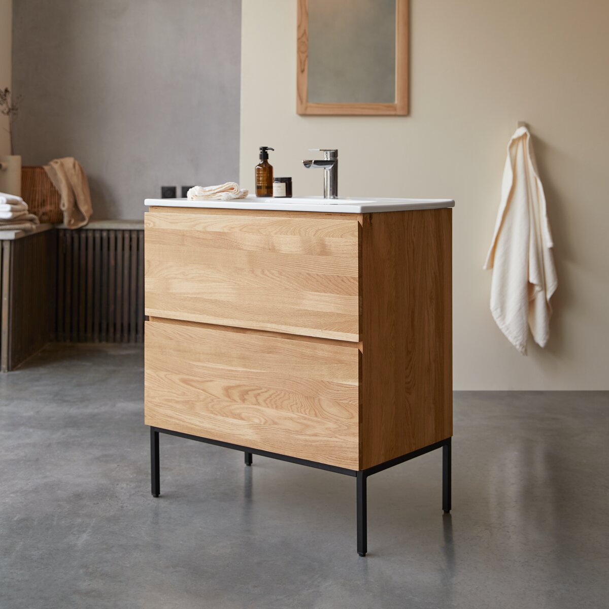 Nova - Meuble salle de bain en chêne massif et céramique 80 cm Nova - Meuble salle de bain en chêne massif et céramique 80 cm