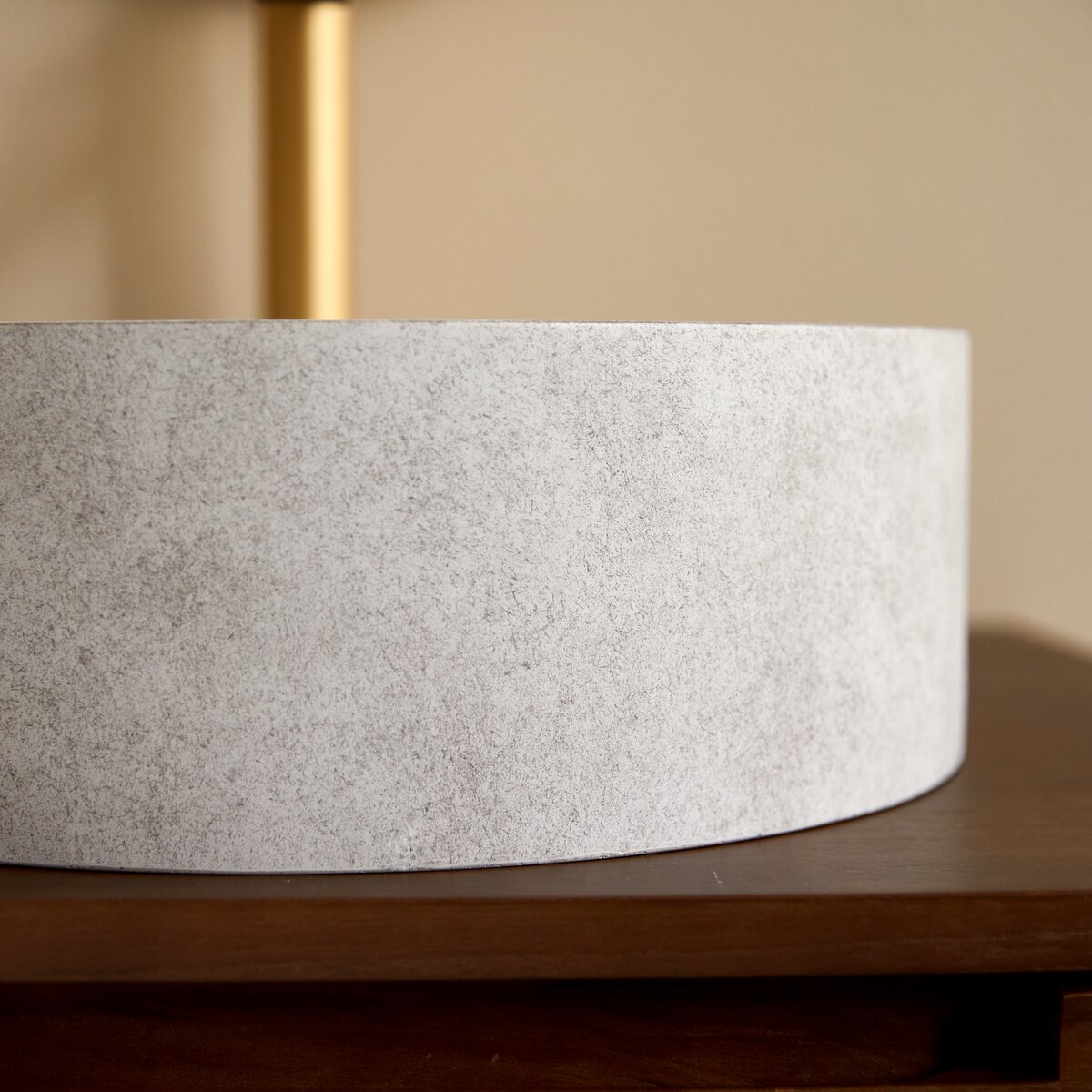 Gina - Rundes Waschbecken grauem Beton Gina - Rundes Waschbecken grauem Beton