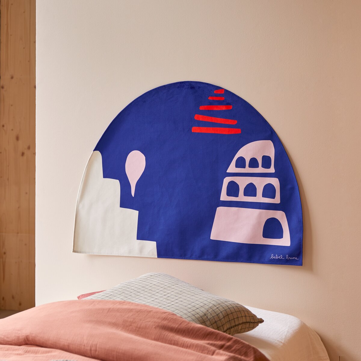 Babylone Tour - Französischer Bettkopfteil-Behang 90x70 cm – Pink Babylone Tour - Französischer Bettkopfteil-Behang 90x70 cm – Pink
