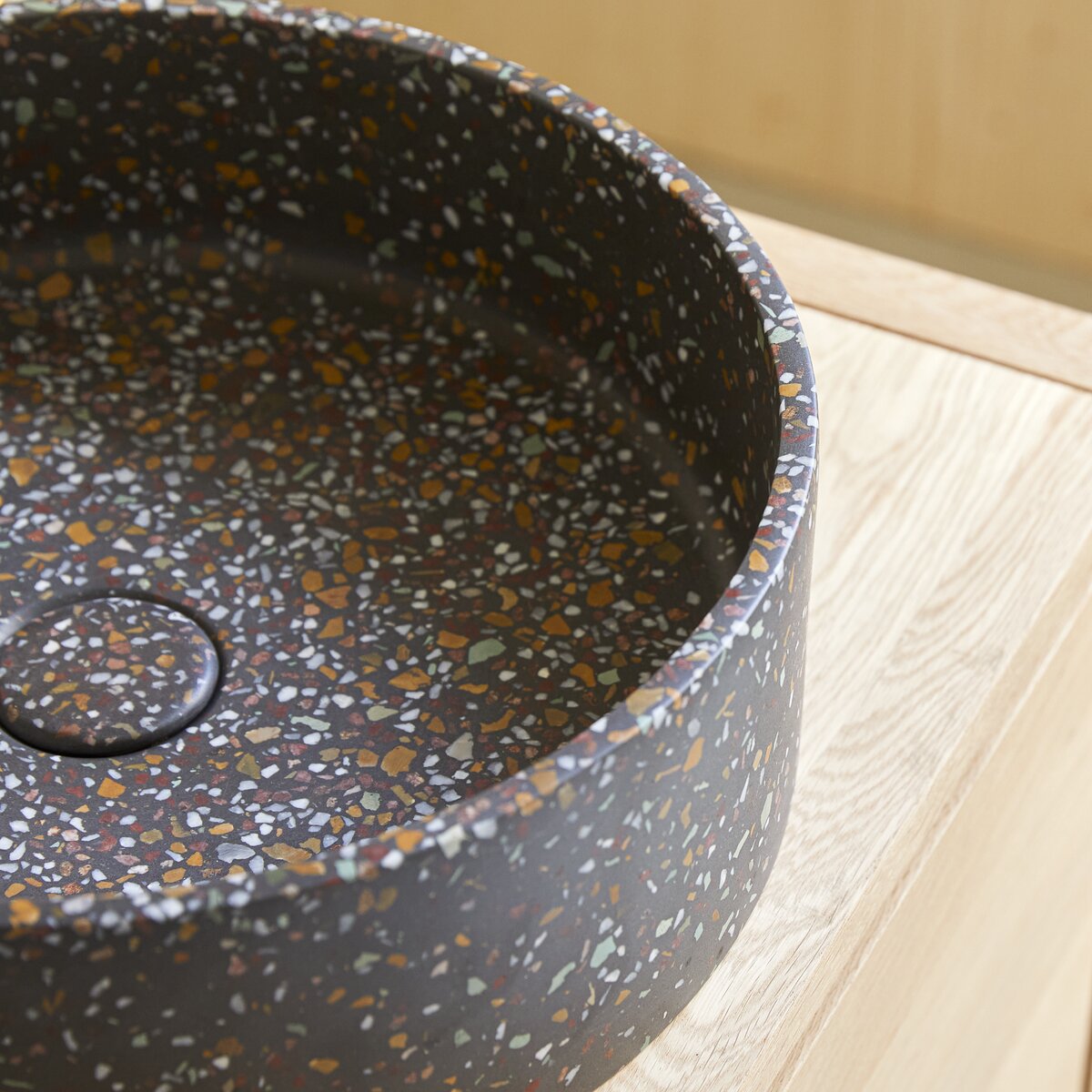 Gina - Round confetti terrazzo washbasin Gina - Round confetti terrazzo washbasin