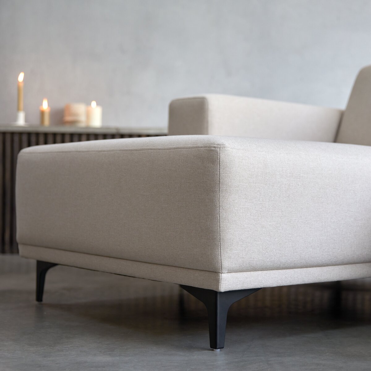 Lars - Sofa mit Eckelement links und ecrufarbenem Stoffbezug 300 x 150 cm ,5-Sitzer Lars - Sofa mit Eckelement links und ecrufarbenem Stoffbezug 300 x 150 cm ,5-Sitzer
