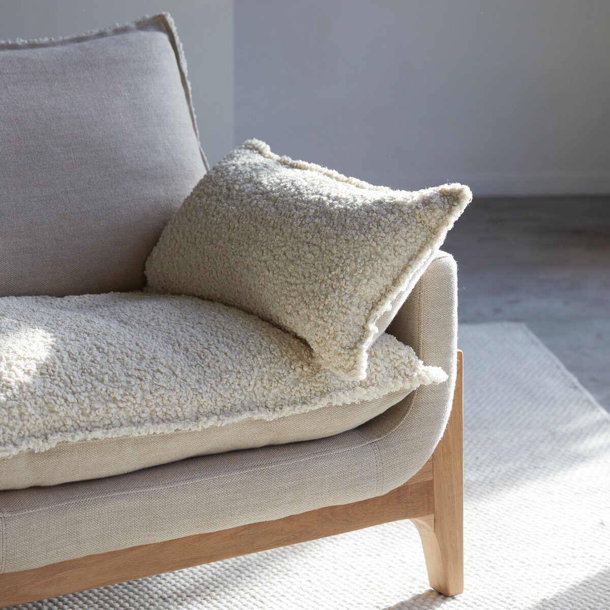 Woodnest - Sofa mit massivem Eichenholzgestell und Leinenbezug 3-Sitzer Woodnest - Sofa mit massivem Eichenholzgestell und Leinenbezug 3-Sitzer