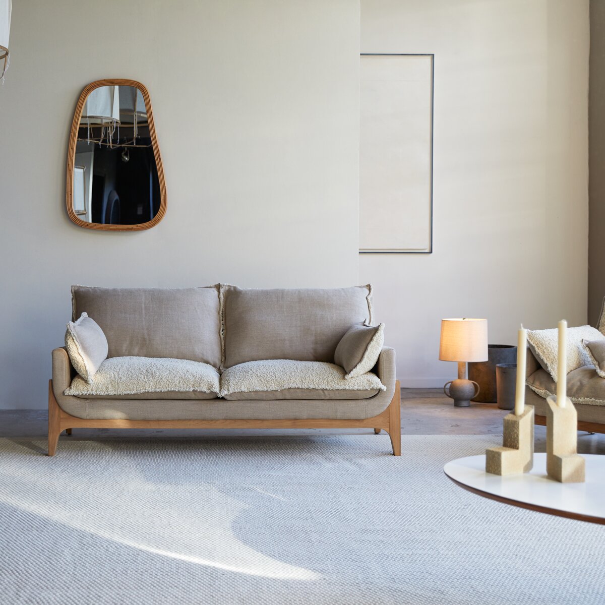 Woodnest - Sofa mit massivem Eichenholzgestell und Leinenbezug 2-Sitzer Woodnest - Sofa mit massivem Eichenholzgestell und Leinenbezug 2-Sitzer