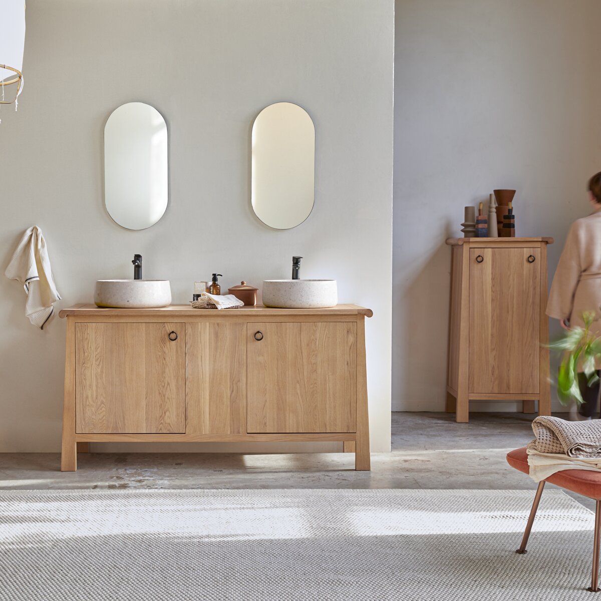 Volute - Mueble bajo lavabo de roble macizo 160 cm Volute - Mueble bajo lavabo de roble macizo 160 cm