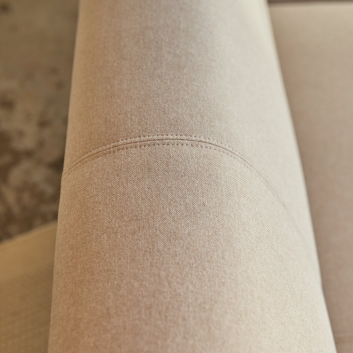 Finn - Ecksofa mit Eckelement rechts und ecrufarbenem Stoffbezug 270 x 180 cm Finn - Ecksofa mit Eckelement rechts und ecrufarbenem Stoffbezug 270 x 180 cm