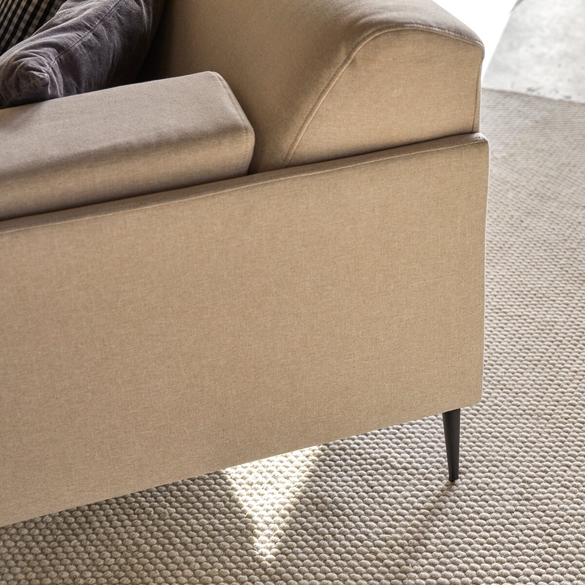 Finn - 3-Sitzer-Sofa mit ecrufarbenem Stoffbezug Finn - 3-Sitzer-Sofa mit ecrufarbenem Stoffbezug
