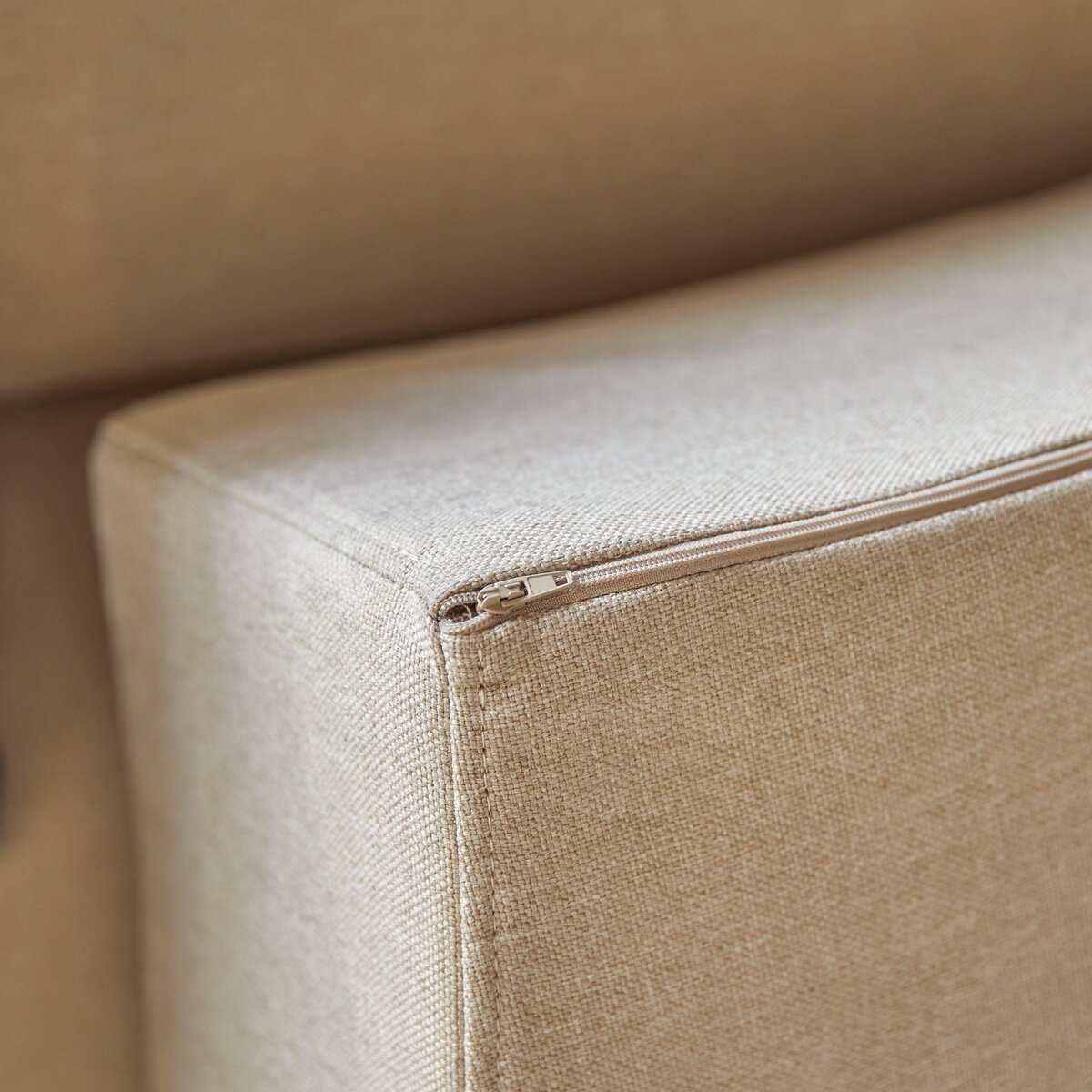 Finn - 2-3-Sitzer-Sofa mit ecrufarbenem Stoffbezug Finn - 2-3-Sitzer-Sofa mit ecrufarbenem Stoffbezug