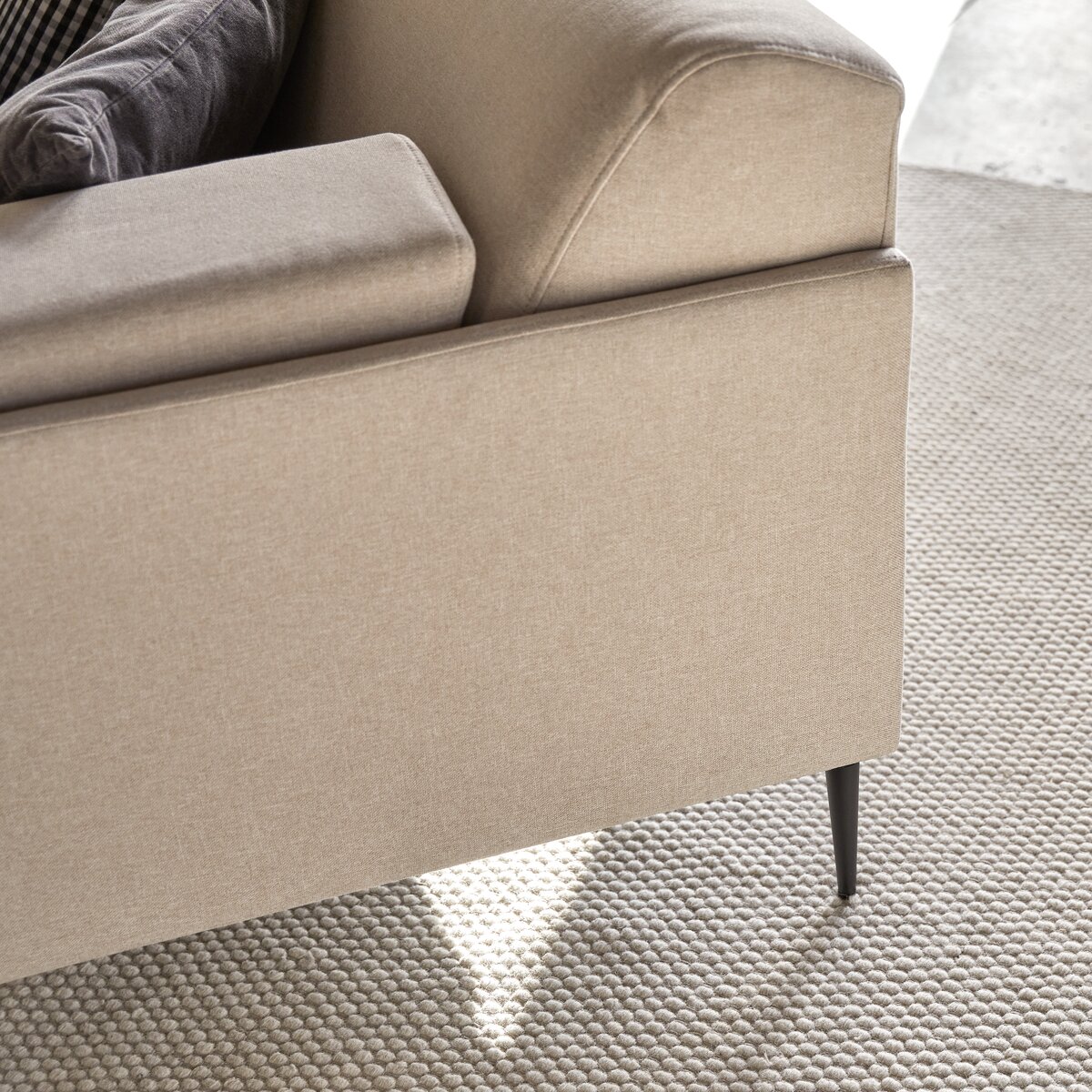 Canapé 3 places en tissu chenille beige - Cester