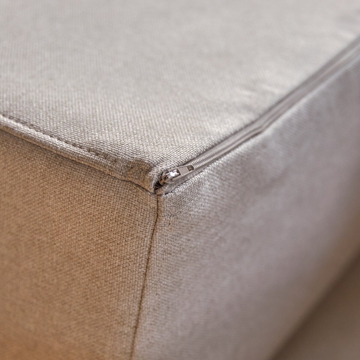 Finn - 2-3-Sitzer-Sofa mit ecrufarbenem Stoffbezug Finn - 2-3-Sitzer-Sofa mit ecrufarbenem Stoffbezug