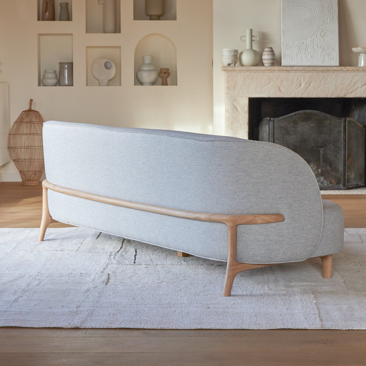 Hoya - 3-Sitzer-Sofa mit massivem Eichenholzgestell und grauem Stoffbezug Hoya - 3-Sitzer-Sofa mit massivem Eichenholzgestell und grauem Stoffbezug