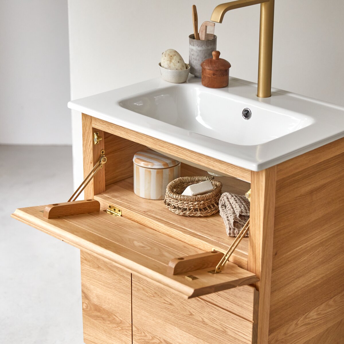 Möbel aus Eichenholz mit Waschbecken 60 cm – Badezimmermöbel – Tikamoon