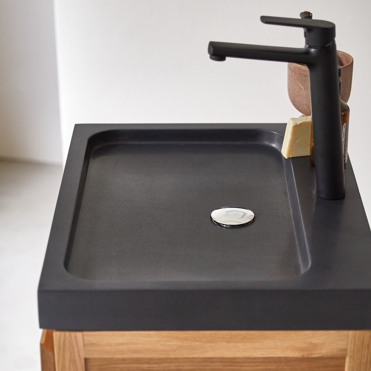 Easy - Solid oak and lava stone bathroom cabinet 60 cm Easy - Solid oak and lava stone bathroom cabinet 60 cm