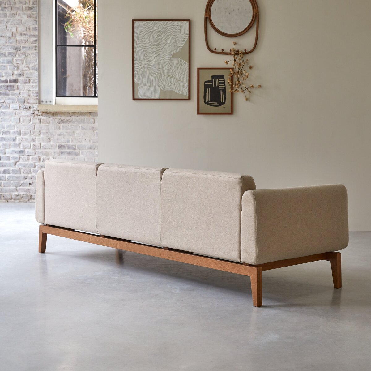 Bjorn - 3-Sitzer-Sofa mit massivem Eichenholzgestell und ecrufarbenem Stoffbezug Bjorn - 3-Sitzer-Sofa mit massivem Eichenholzgestell und ecrufarbenem Stoffbezug
