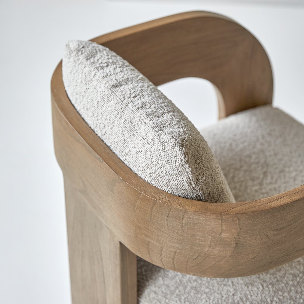 Boti - Chaise en mindi massif et tissu écru Boti - Chaise en mindi massif et tissu écru