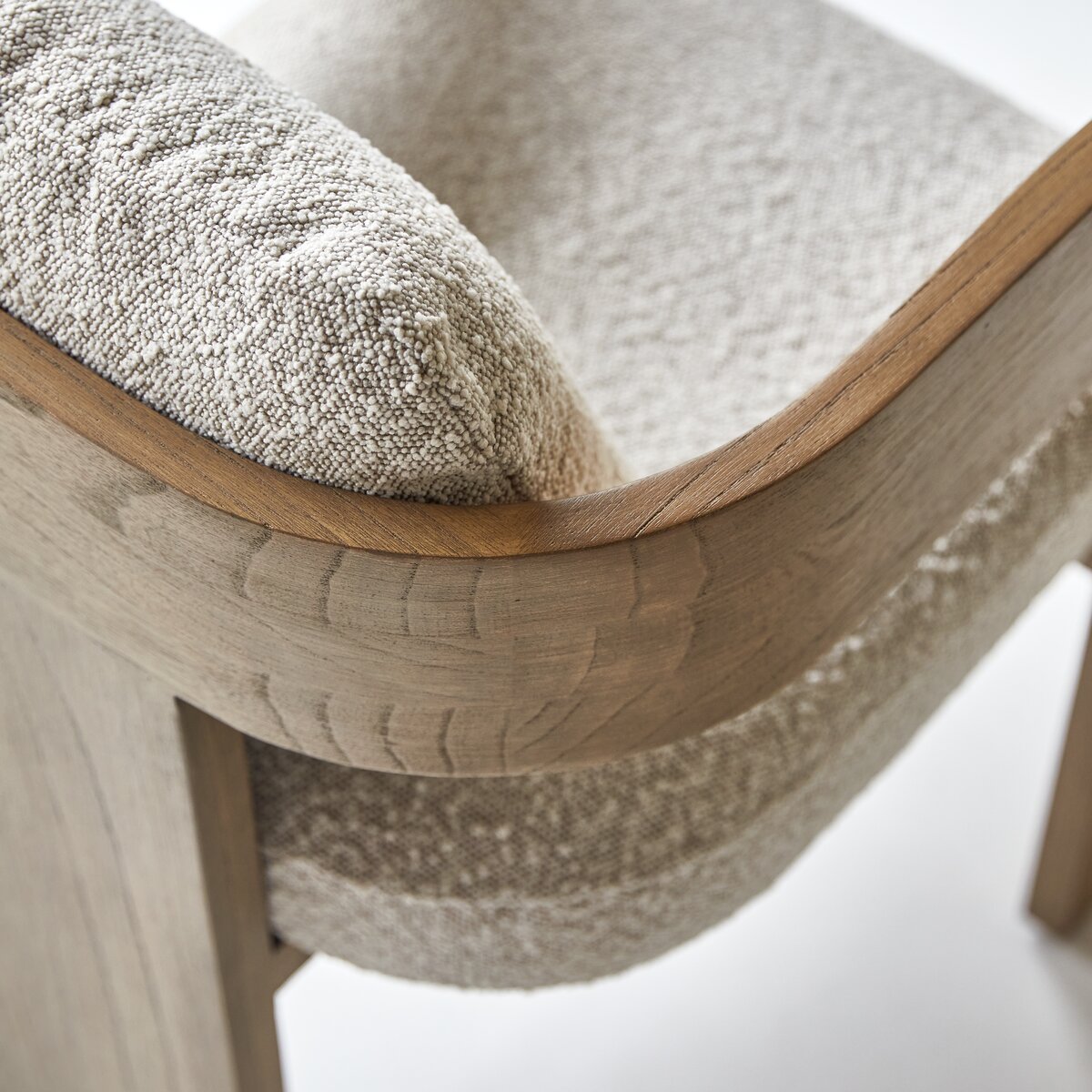 Boti - Chaise en mindi massif et tissu écru Boti - Chaise en mindi massif et tissu écru