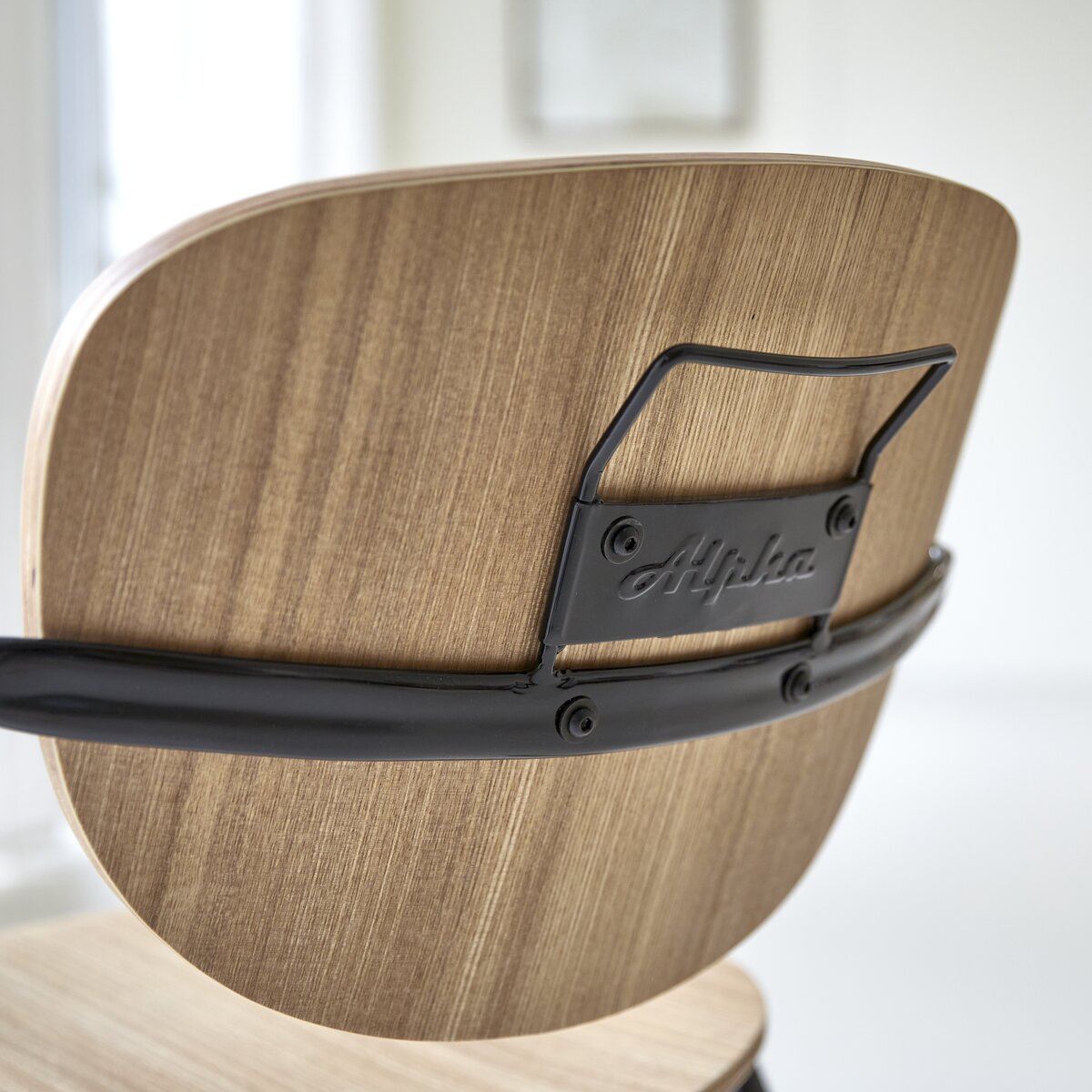Ada - Chaise en frêne et métal Ada - Chaise en frêne et métal