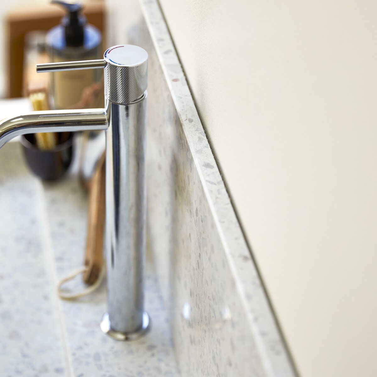 Ava - Splashback in moon premium terrazzo 145 cm Ava - Splashback in moon premium terrazzo 145 cm