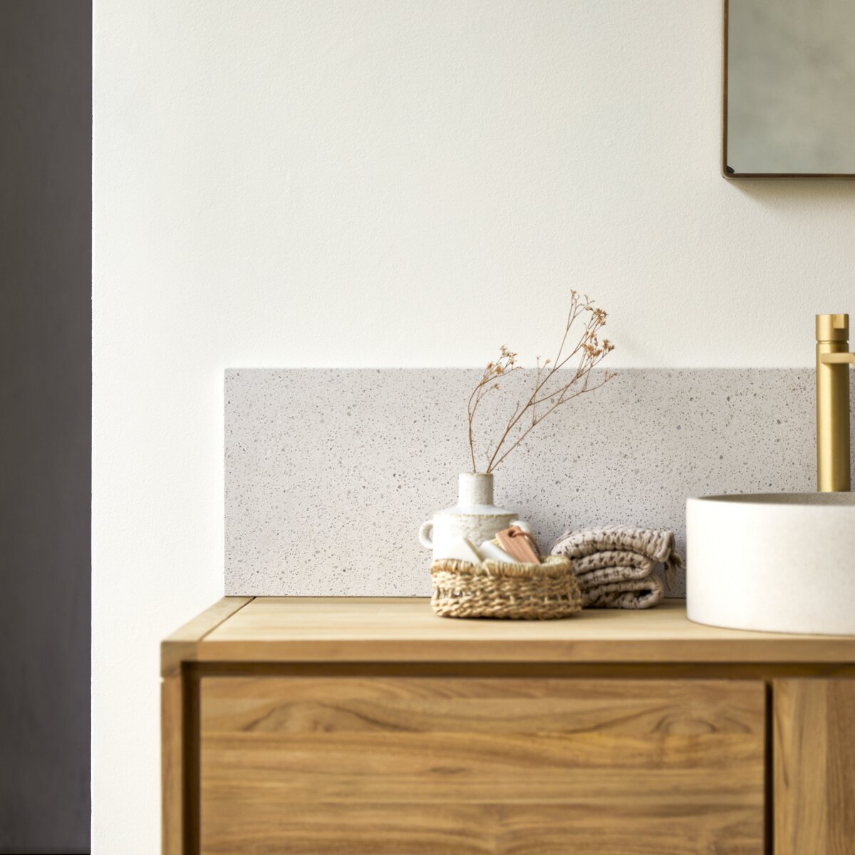 Ava - Salpicadero de lavabo de terrazo prémium white 100 cm