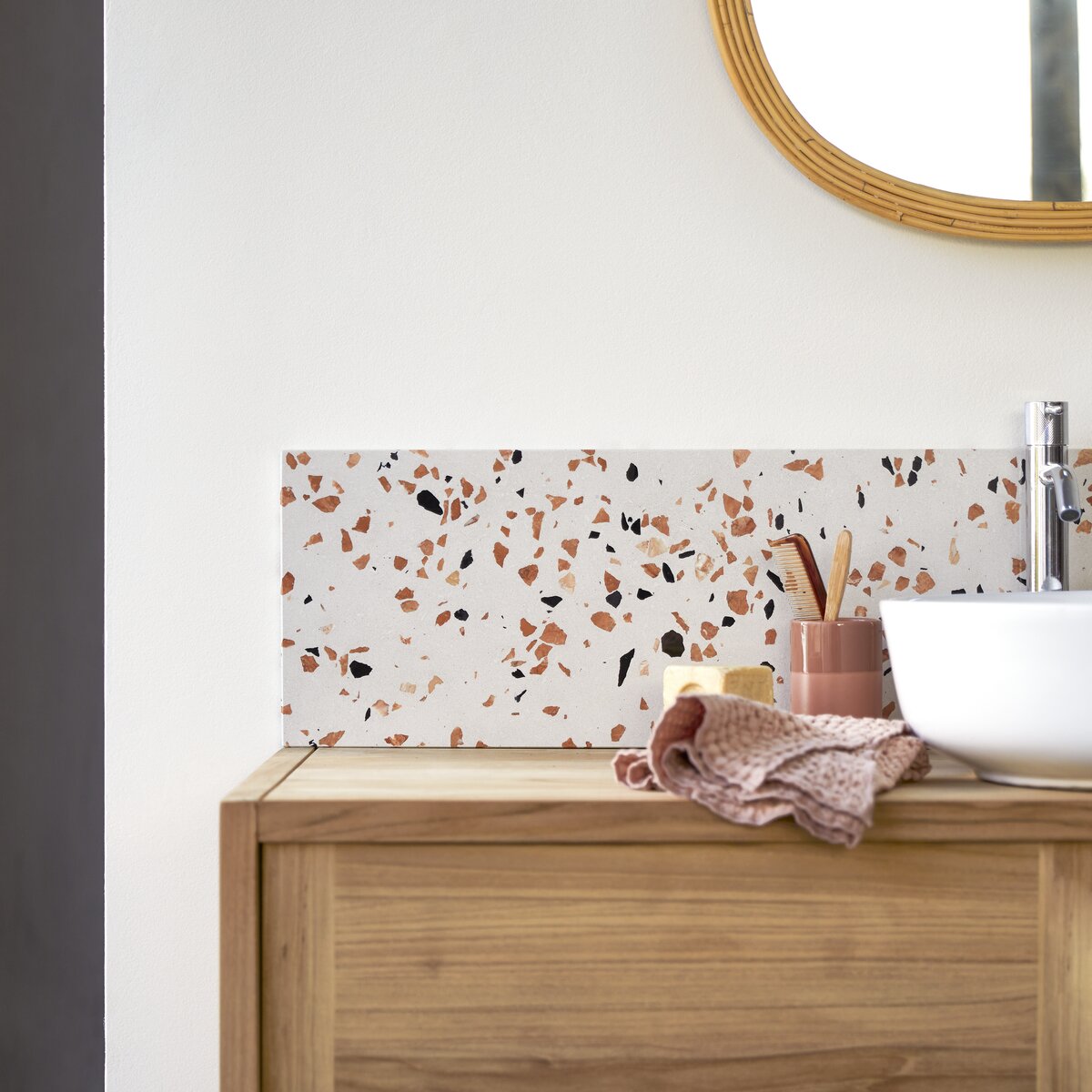 Ava - Fliesenspiegel aus Premium-Terrazzo Brown 100 cm Ava - Fliesenspiegel aus Premium-Terrazzo Brown 100 cm