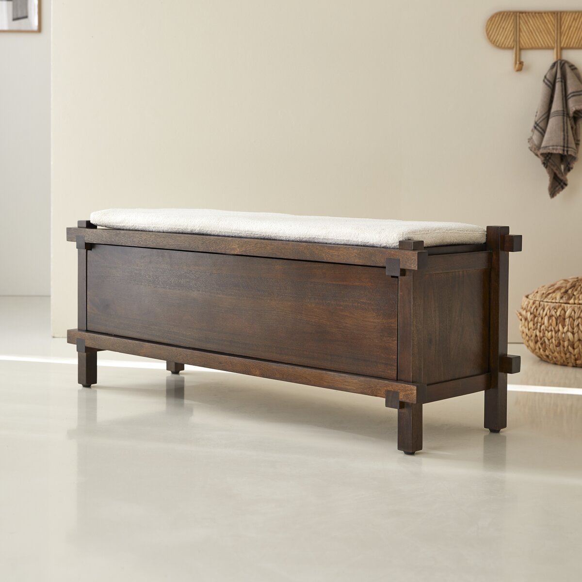 Arko - Mueble zapatero de madera maciza de mango Arko - Mueble zapatero de madera maciza de mango