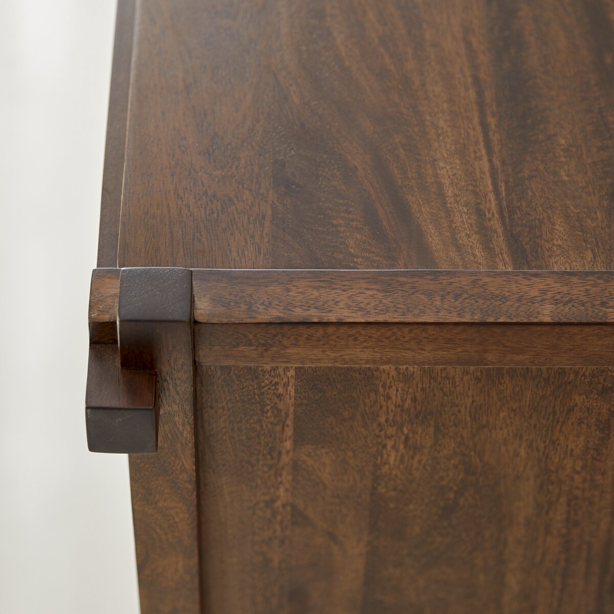 Arko - Buffet en manguier massif 190 cm Arko - Buffet en manguier massif 190 cm