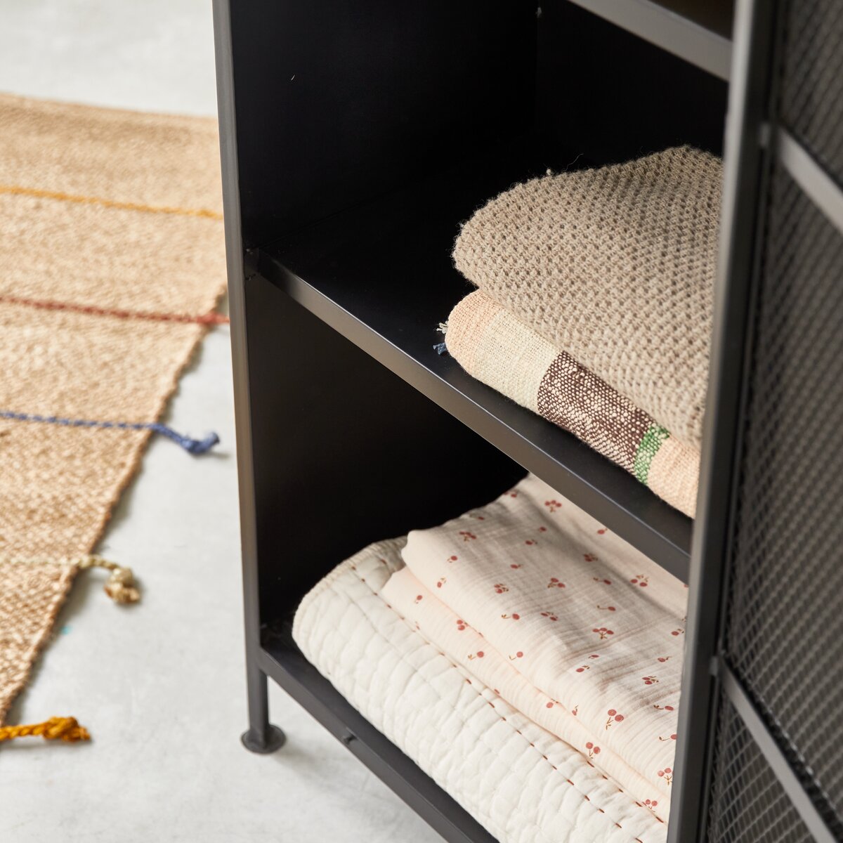 Alma - Kids Metal mesh-fronted Kids cupboard Alma - Kids Metal mesh-fronted Kids cupboard